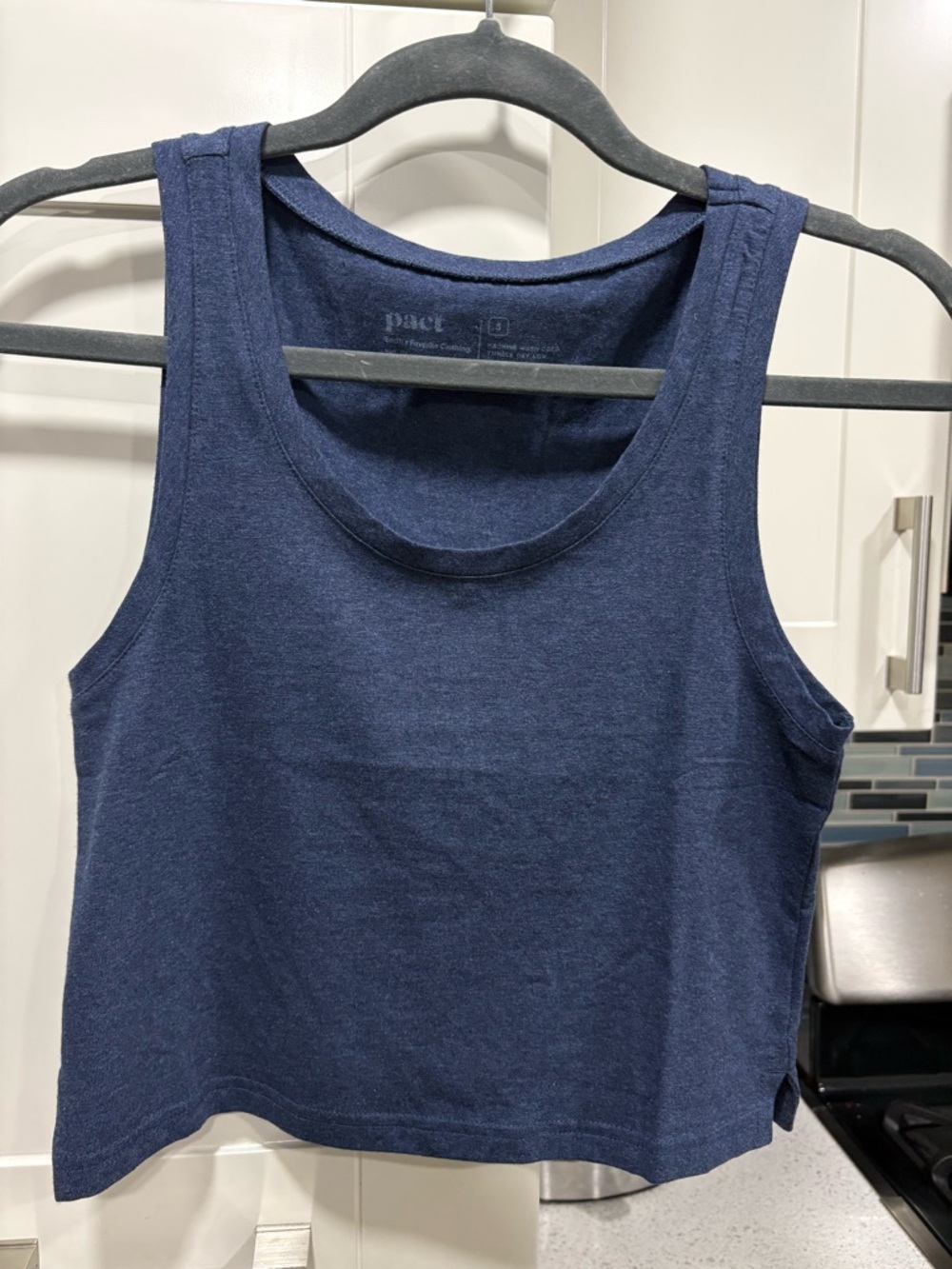 Pact cropped tank top